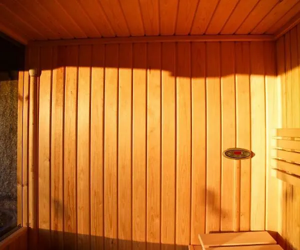 Casa Della Vittoria Maccagno